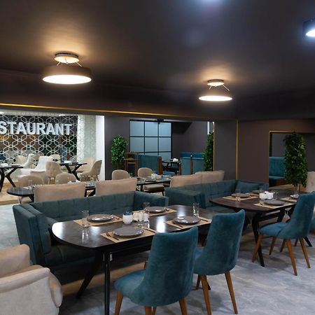 Dora Hotel Шимкент Екстер'єр фото