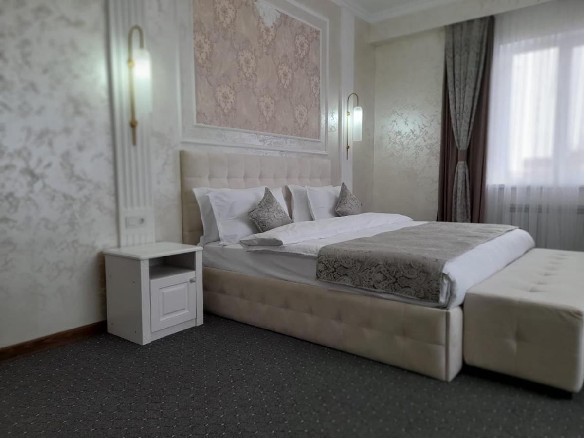 Dora Hotel Шимкент Екстер'єр фото