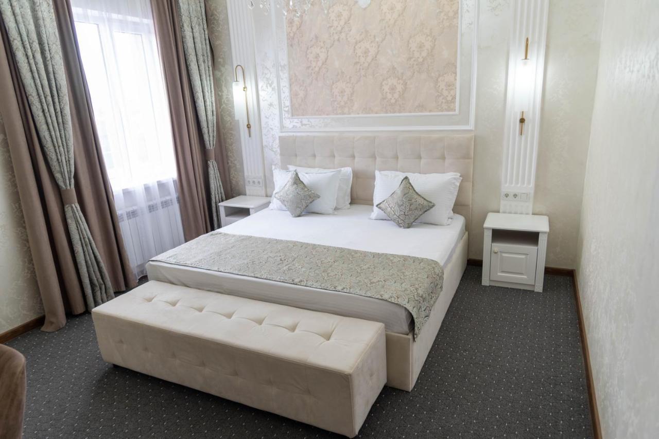 Dora Hotel Шимкент Екстер'єр фото